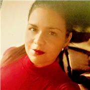 Personal Teacher há 22 anos. Tradutora escrita e consecutiva. Intérprete